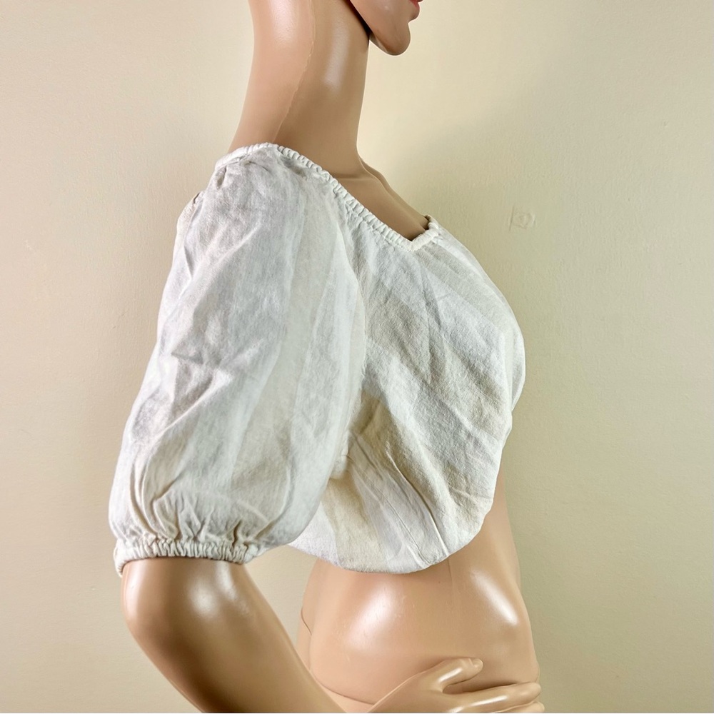 WEWOREWHAT STRIPED SQUARE NECK CROP TOP - Picture 3 of 4